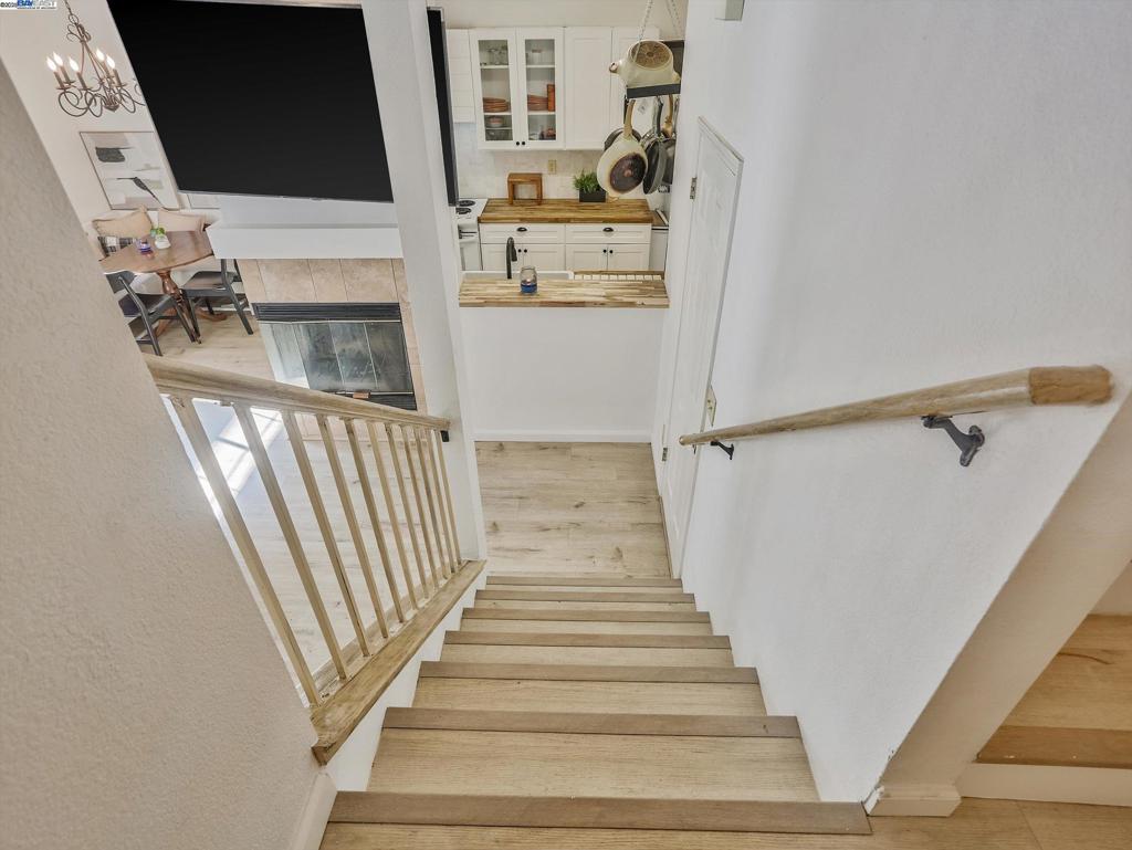 CORDELIA VILL - Residential