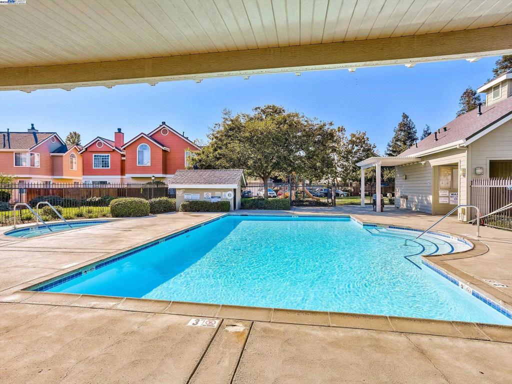 CORDELIA VILL - Residential