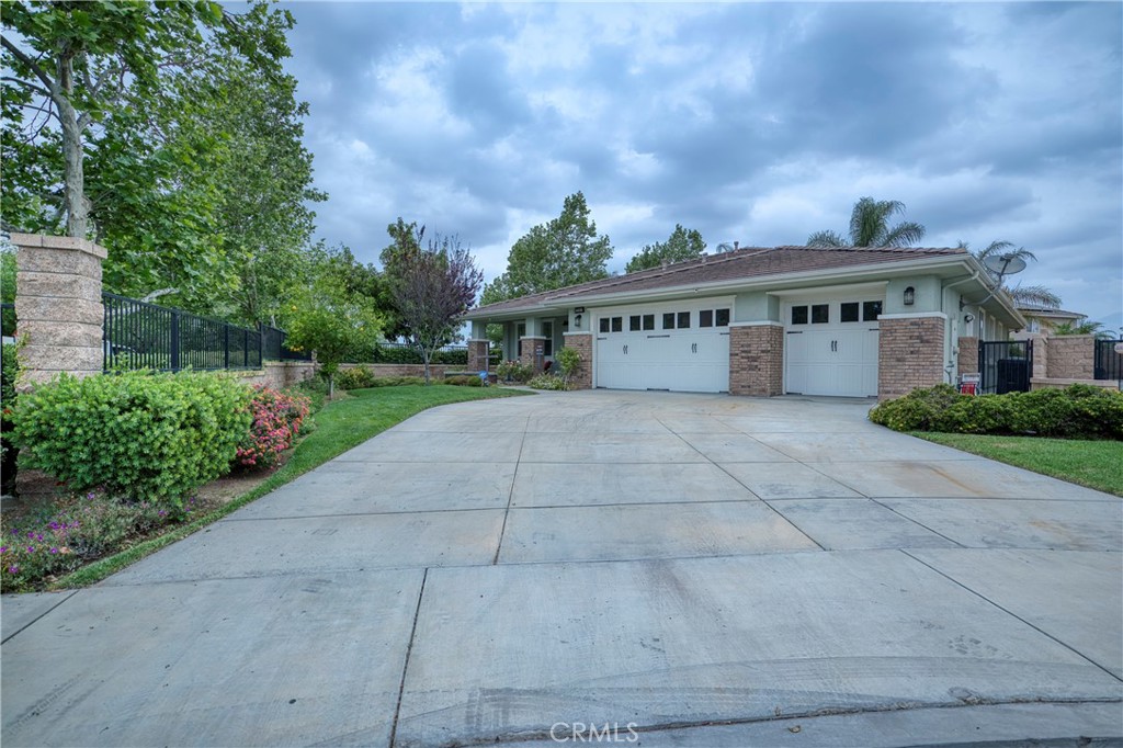 14616 MEADOWBROOK LANE