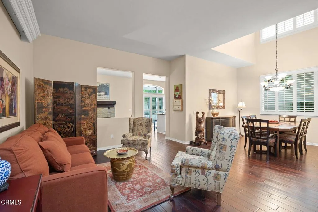 Camarillo, California 93010, United States, 4 Bedrooms Bedrooms, ,2 BathroomsBathrooms,Residential,Active,161189