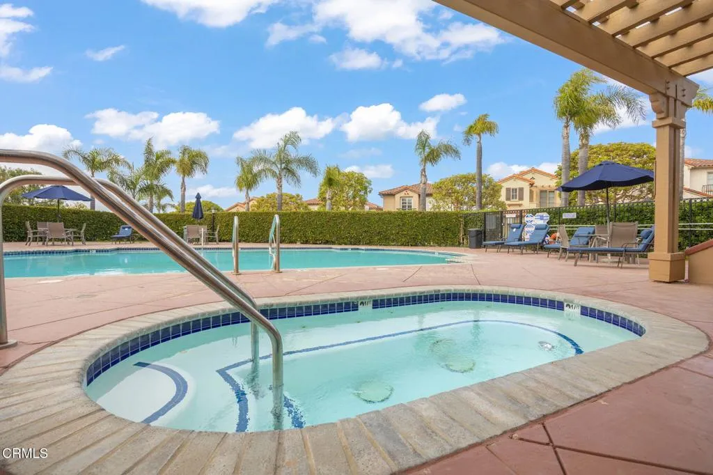 Camarillo, California 93010, United States, 4 Bedrooms Bedrooms, ,2 BathroomsBathrooms,Residential,Active,161189