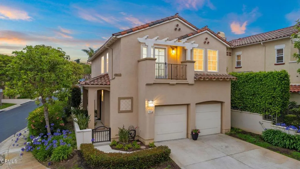 Camarillo, California 93010, United States, 4 Bedrooms Bedrooms, ,2 BathroomsBathrooms,Residential,Active,161189