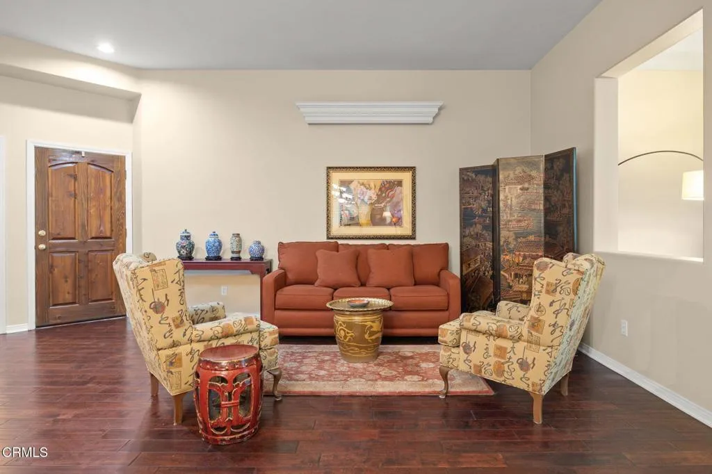 Camarillo, California 93010, United States, 4 Bedrooms Bedrooms, ,2 BathroomsBathrooms,Residential,Active,161189