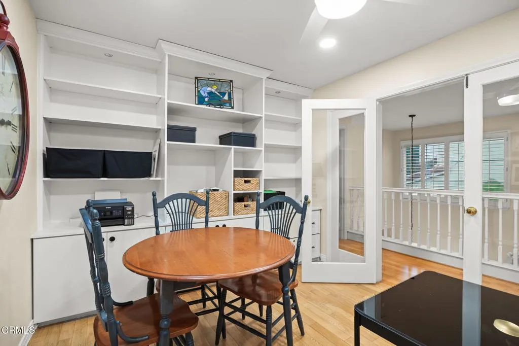 Camarillo, California 93010, United States, 4 Bedrooms Bedrooms, ,2 BathroomsBathrooms,Residential,Active,161189