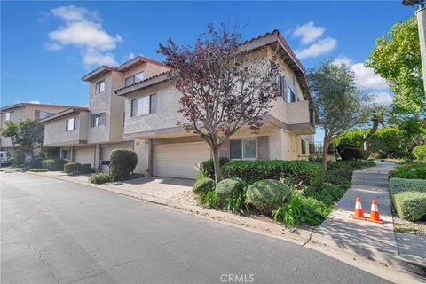 Photo of 28127 Ridgethorne Court, Rancho Palos Verdes, CA 90275 (MLS # SB25253176)