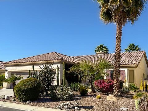 Photo of 80154 Avenida Santa Olivia, Indio, CA 92203 (MLS # 219144530DA)