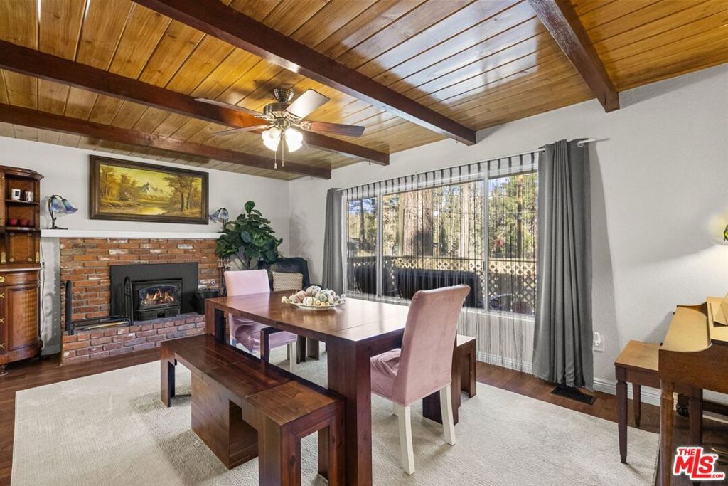 Photo of 1197 Oriole Road, Wrightwood, CA 92397 (MLS # 25630085)