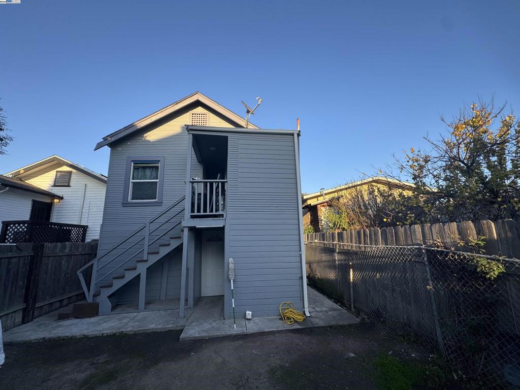 ARROYO PARK - Residential