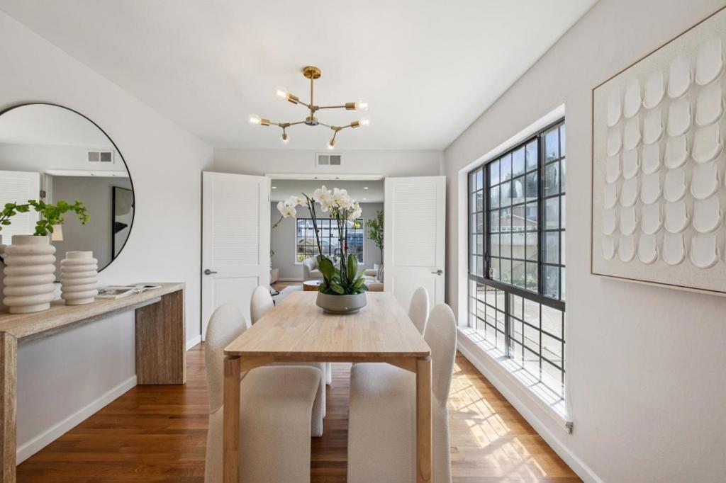 2247 Kenry Way