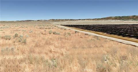 Photo of 11 Between Loken & 7th Standard Road, Buttonwillow, CA 93206 (MLS # PI26137246)