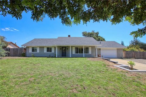 Photo of 1041 Evergreen Way, Nipomo, CA 93444 (MLS # PI26092469)