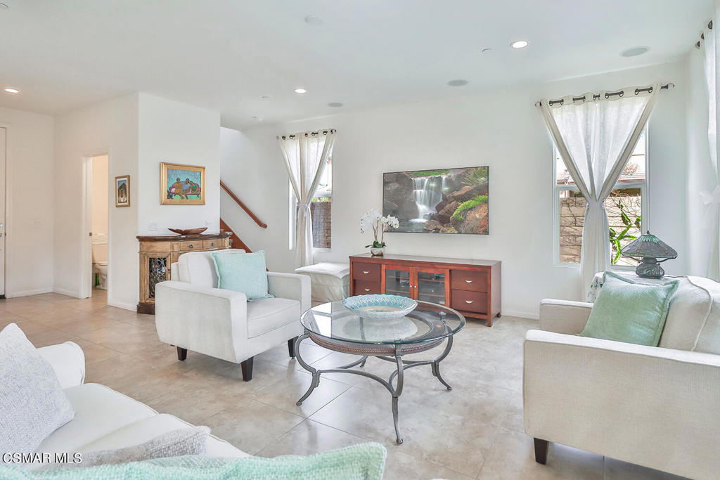 Canterbury Lane-502 - 210 - Residential