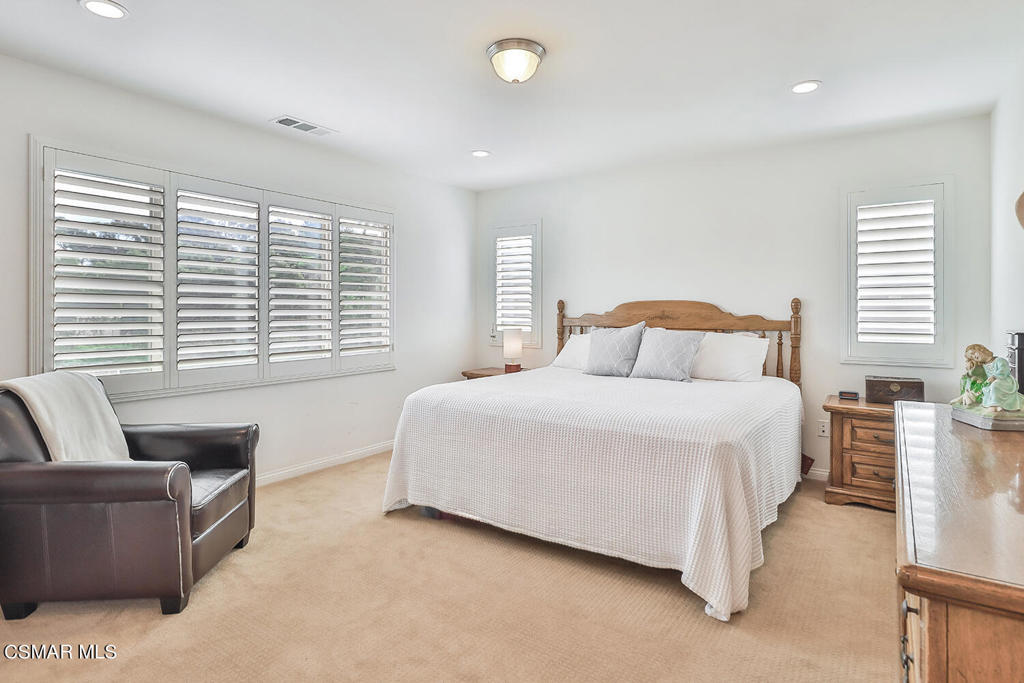 Canterbury Lane-502 - 210 - Residential