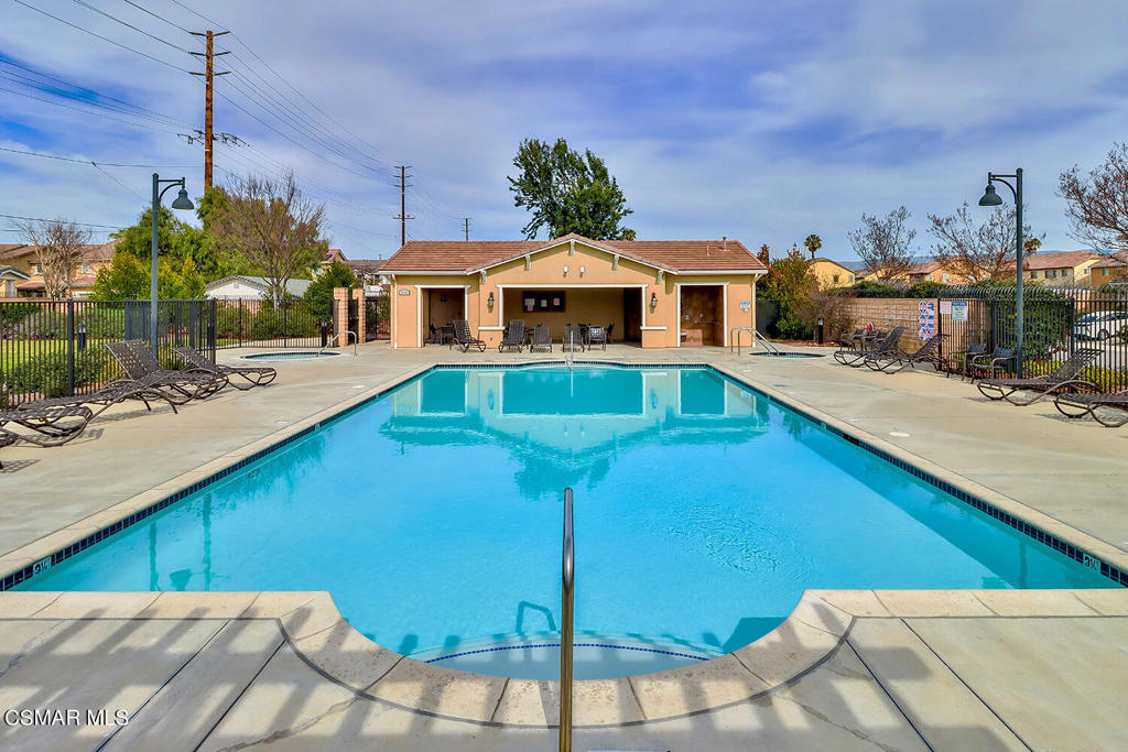 Canterbury Lane-502 - 210 - Residential