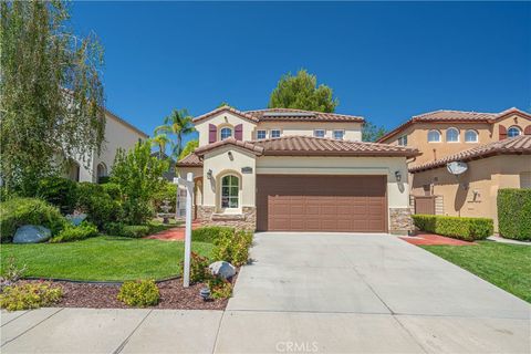 Photo of 28437 Lobelia LN, Valencia, CA 91354 (MLS # SR26105319)