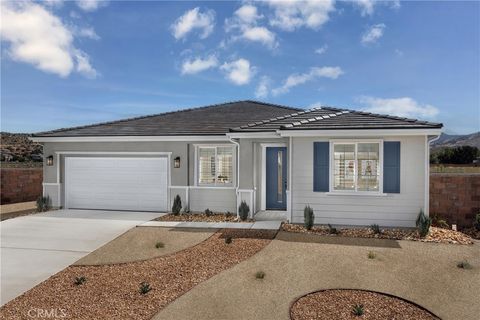 Photo of 2300 Quail Bush Street, Palmdale, CA 93551 (MLS # SR26059449)
