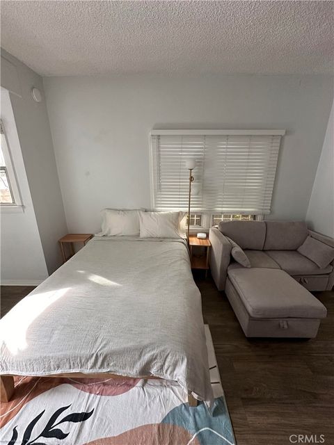 Tiny photo for 521 Olive Avenue, Long Beach, CA 90802 (MLS # SB25172349)