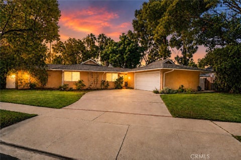 Photo of 2574 Sirius Street, Thousand Oaks, CA 91360 (MLS # SR26184014)