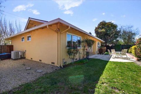 Tiny photo for 9049 Craydon Circle, San Ramon, CA 94583 (MLS # ML82037533)