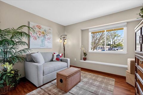 Tiny photo for 9049 Craydon Circle, San Ramon, CA 94583 (MLS # ML82037533)