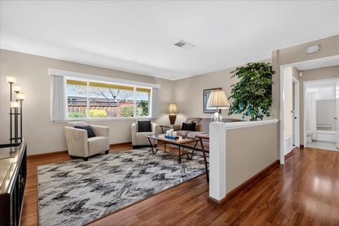 Tiny photo for 9049 Craydon Circle, San Ramon, CA 94583 (MLS # ML82037533)