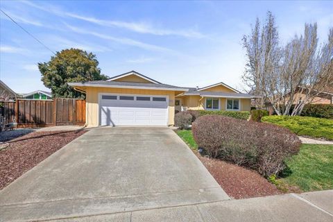 Tiny photo for 9049 Craydon Circle, San Ramon, CA 94583 (MLS # ML82037533)