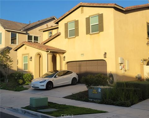 Photo of 4927 S Tangerine Way, Ontario, CA 91762 (MLS # PW26038644)