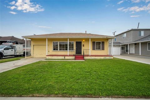 5403 Montair Avenue Lakewood CA 90712