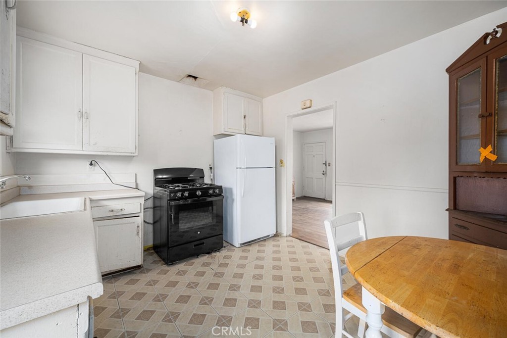 Lakewood Park/North of Del Amo (LND) - Residential