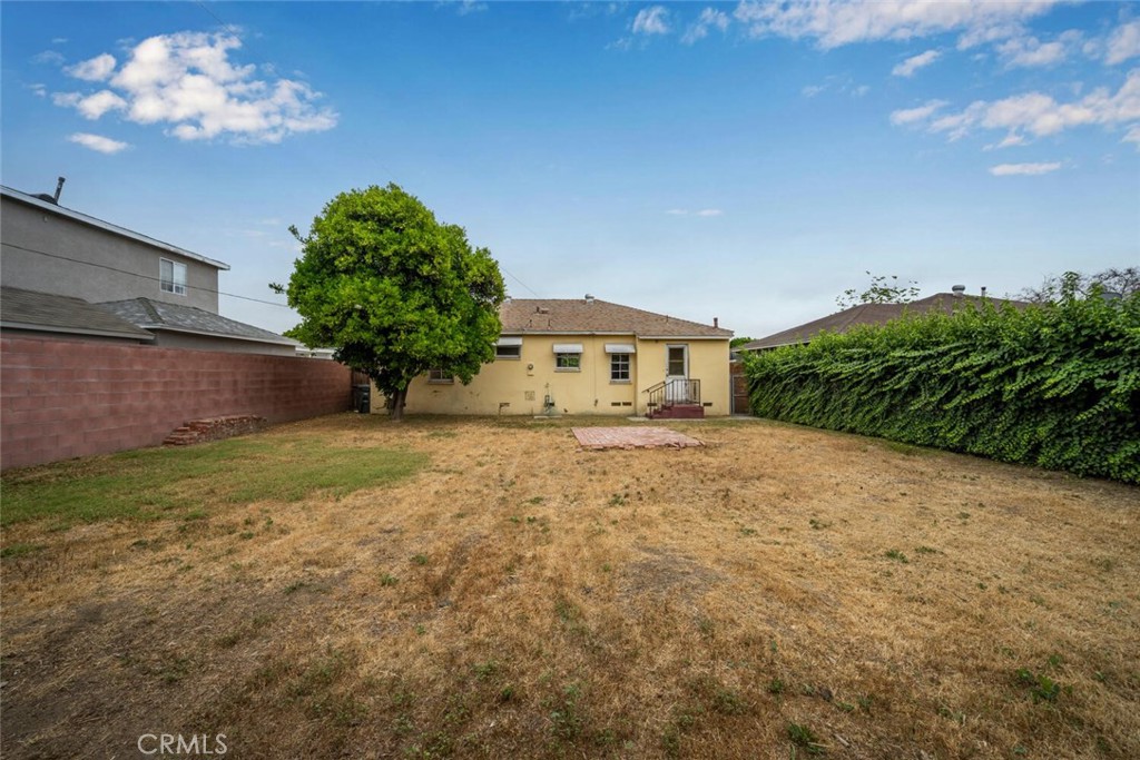 Lakewood Park/North of Del Amo (LND) - Residential