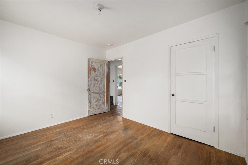 Lakewood Park/North of Del Amo (LND) - Residential