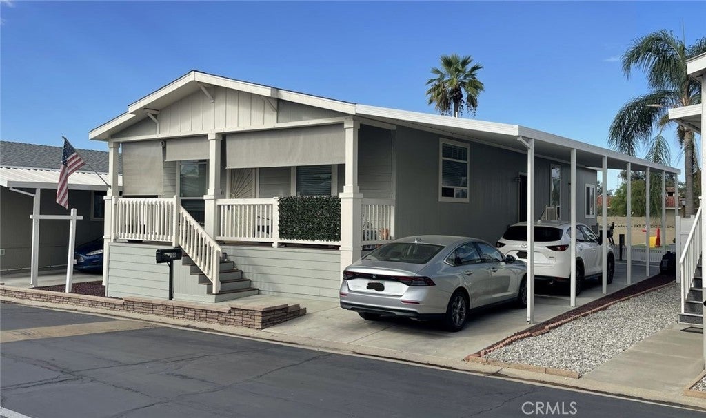 1205 Cypress 133