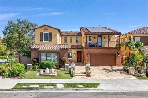 Photo of 520 N Bardsdale Place, Brea, CA 92821 (MLS # PW26055944)