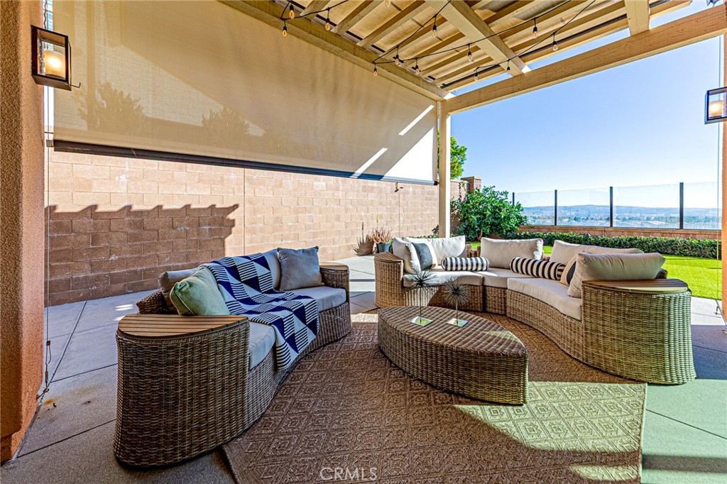 121 Trumpet Flower, Irvine CA 92618 - Photo 18