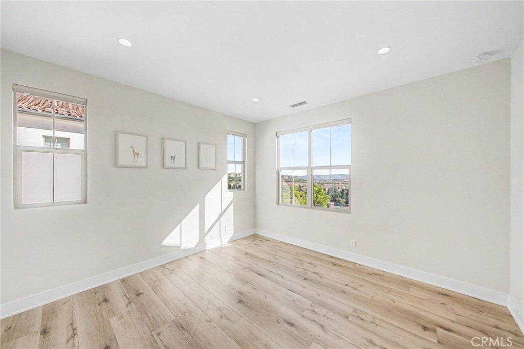 121 Trumpet Flower, Irvine CA 92618 - Photo 36