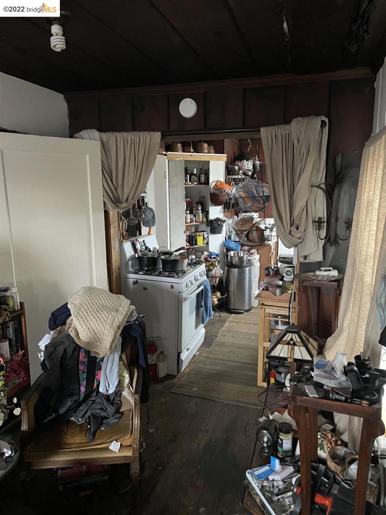 RICHMOND - Residential