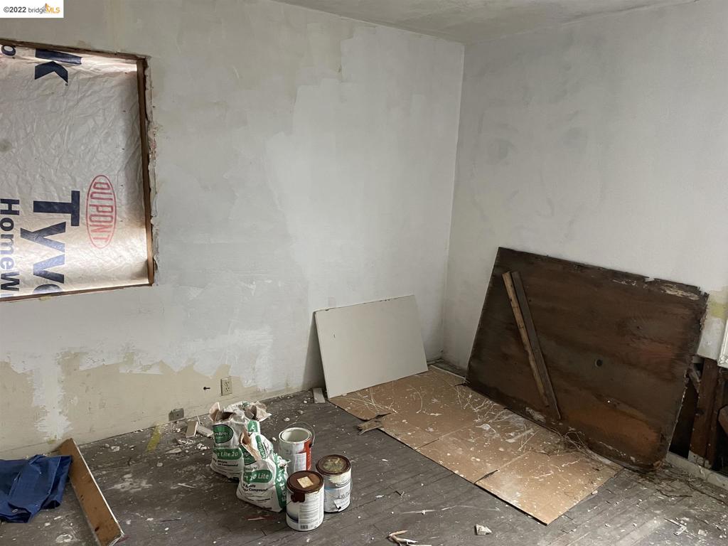 RICHMOND - Residential