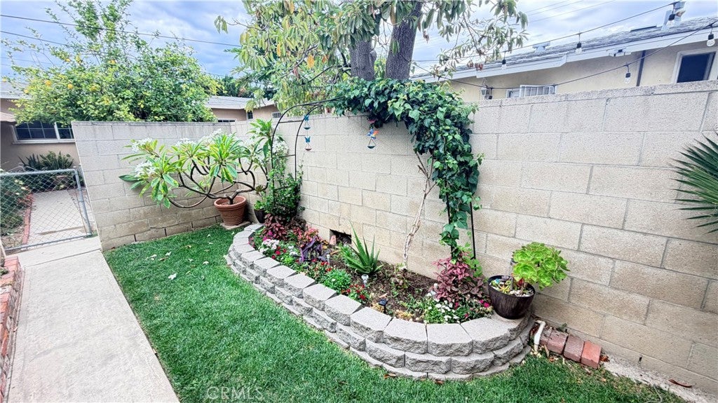 838 Sycamore Court