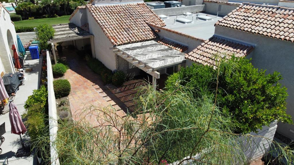 69400 Avenida De Las Montanas
