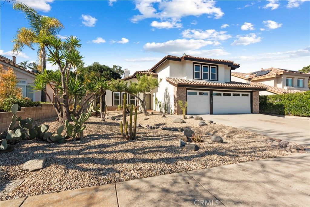 Photo of 1303 Darwin Dr, Oceanside, CA 92056 (MLS # SW26027026)