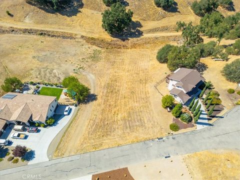 Tiny photo for 9850 Bluegill Drive, Paso Robles, CA 93446 (MLS # NS26063937)