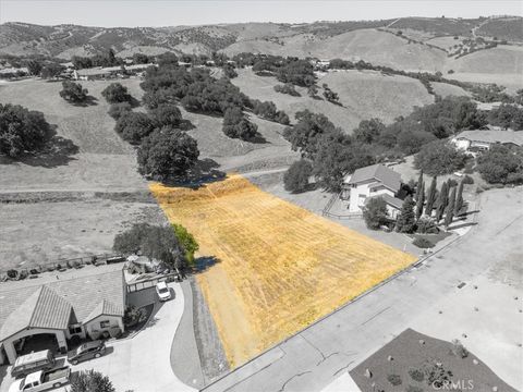 Tiny photo for 9850 Bluegill Drive, Paso Robles, CA 93446 (MLS # NS26063937)