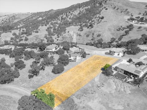 Tiny photo for 9850 Bluegill Drive, Paso Robles, CA 93446 (MLS # NS26063937)