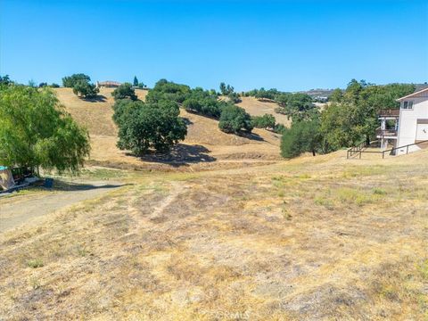 Tiny photo for 9850 Bluegill Drive, Paso Robles, CA 93446 (MLS # NS26063937)