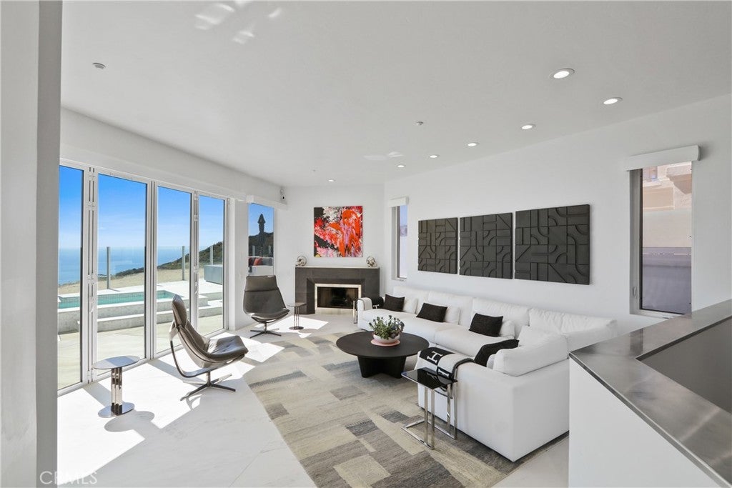 22812 Seaway Drive, Laguna Niguel CA 92677 - Photo 11
