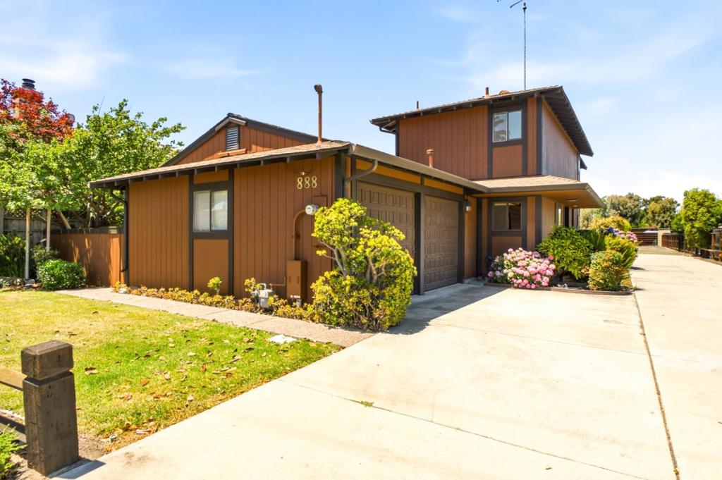 888 N Rengstorff Avenue