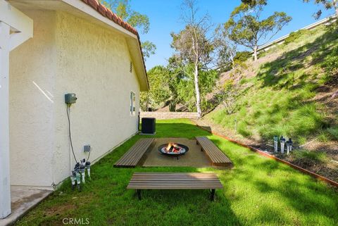 Tiny photo for 1069 Belleza Street, Camarillo, CA 93012 (MLS # SR26047320)