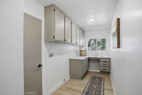 Tiny photo for 1069 Belleza Street, Camarillo, CA 93012 (MLS # SR26047320)