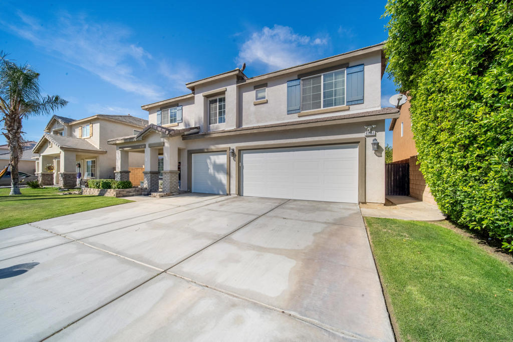 83666 Glendora Ridge Avenue