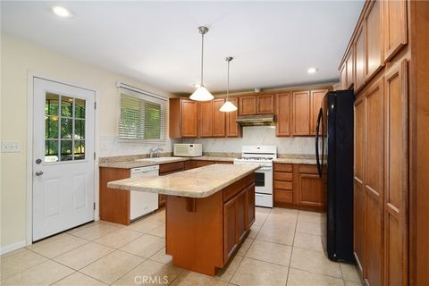 Tiny photo for 23001 Vanowen Street, West Hills, CA 91307 (MLS # SR26045997)